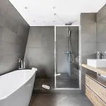 Les Murmures Des Toits - Hypercentre - Garage Prive *